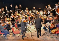L'orchestra del Civico istituto musicale Vivaldi, gestito dall'Istituzione comunale culturale, uno degli enti buschesi che ha ricevuto un contributo dalla Fondazione