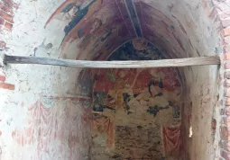 Pulizia all'antica cappella di San Brizio 