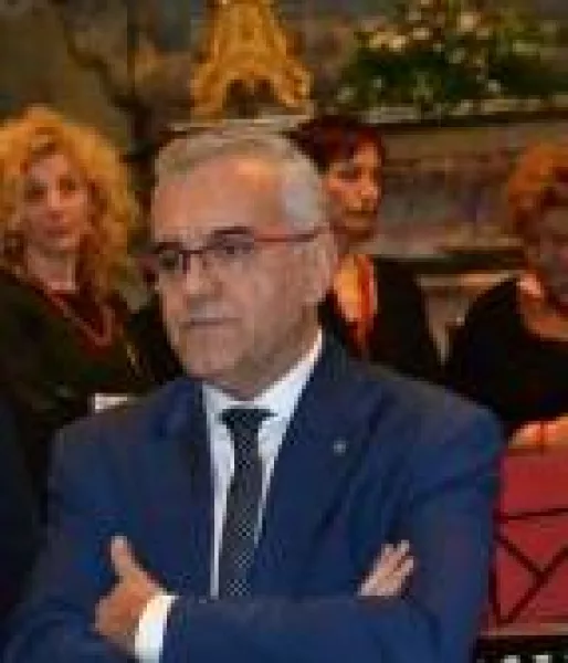 Marco Manfrinato è anche presidente dell'Istituzione comunale cultura, che gestiche il Civico istituto musicale Vivaldi e l'università della terza età Intelligentemente