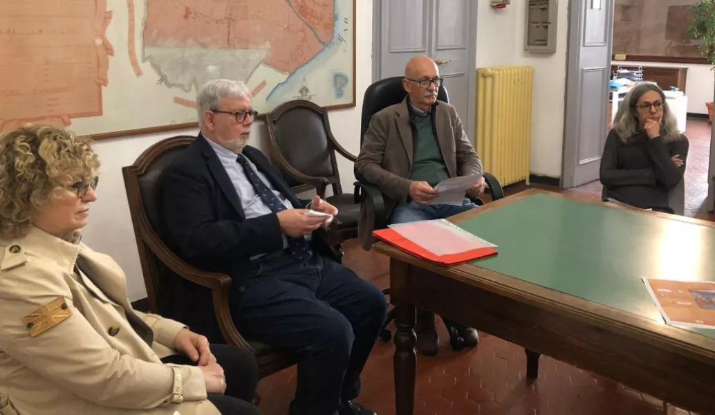 L’assessore Ezio Donadio ha incontrato nel palazzo comunale di Albenga la sua collega Marta Gaia, lo studioso Riccardo Badino e i rappresentanti della curia vescovile di Imperia