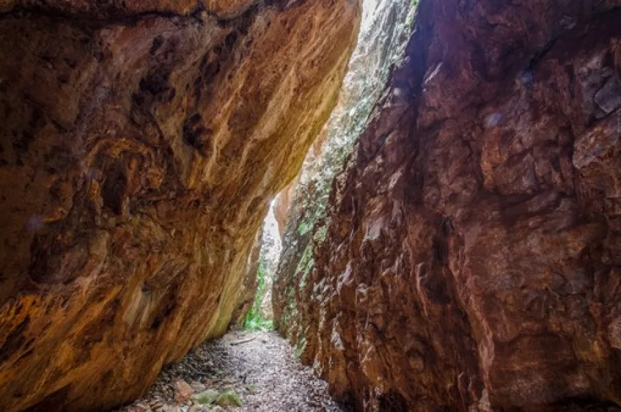Le  antiche Cave dell'alabastro rosa di Busca