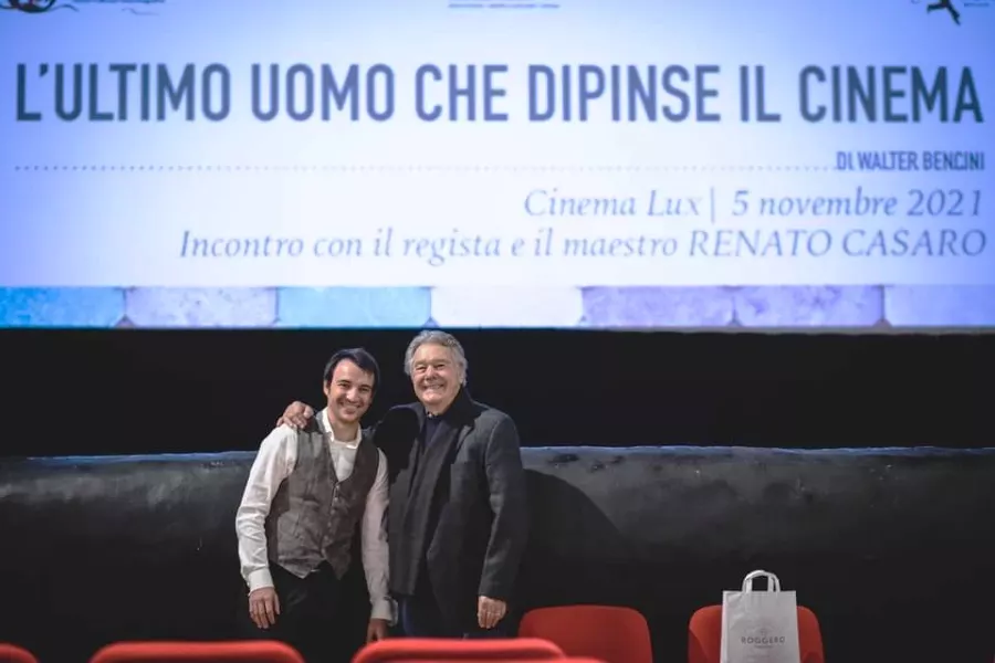 Ospite al Lux Renato Casaro, qui con Mattia Bertaina presidente del circolo Méliès