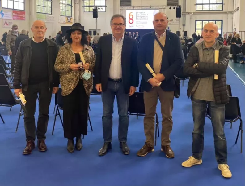 Buschesi premiati per Fedeltà al lavoro