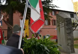 25 Aprile 2015 Onore ai Caduti