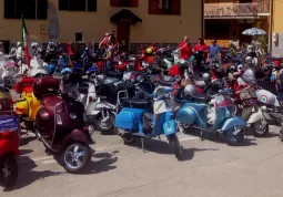Raduno interregionale Vespa Club Busca 2016