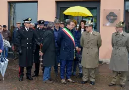 Inaugurazione monumento ai Caduti - La sfilata 1