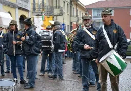 Inaugurazione monumento ai Caduti - La sfilata 1