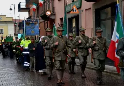 Inaugurazione monumento ai Caduti  - La sfilata 2
