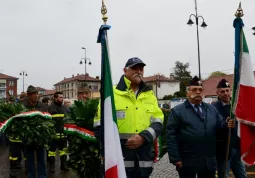Inaugurazione monumento ai Caduti  - La sfilata 2