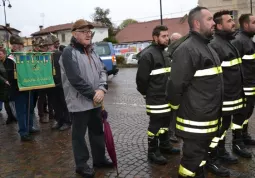 Inaugurazione monumento ai Caduti  - La sfilata 2