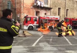 A.A.A. Piccoli volontari cercansi 2016/2017- Vigili del Fuoco 