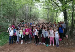 Visita delle scuole alle cave dell'alabastro rosa