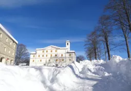 Neve a Valmala e collina buschese