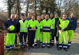  	La Protezione civile di Busca è formata da 23 volontari attivi che svolgono diversi compiti di grande importanza dalla prevenzione delle calamità alla sorveglianza agli inteventi in emergenza 
