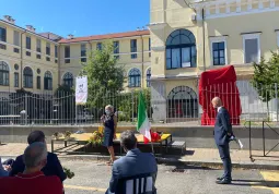 Inaugurazione monumento agli infermieri