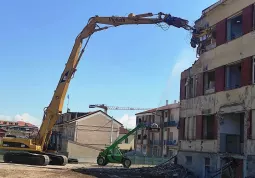 Il cantiere del nuovo polo scolastico