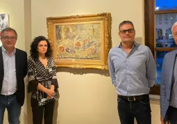 Il sindaco Marco Gallo con la curatrice della mostra, Cinzia Tesio, il direttore artistico Riccardo Gattolin e il vicesindaco di Cherasco, Claudio Bogetti