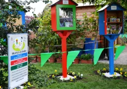 Inaugurazione piccole biblioteche nel Giardino dell'Infinito