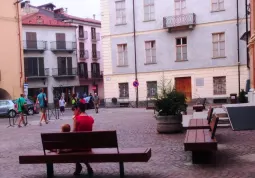 Piazza della Rossa, cuore del centro storico