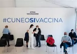 Dal18 ottobre nei centri vaccinali dell’Asl la terza dose del vaccino antiCovid19 