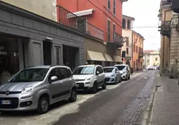 Lunedì prossimo,  28 febbraio, l’Acda, l’azienda che gestisce l’acquedotto cittadino, aprirà il cantiere in via Umberto I per la sostituzione delle vecchie tubature 