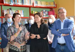 Inaugurazione angolo di Viviane nella biblioteca civica