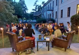 Incontro con l'autrice Enrica Tesio