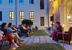 Incontro con l'autrice Enrica Tesio