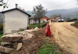 Lavori in birgata Chiaplin a Valmala