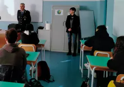 Intervento del Comandante Gianluca Acchiardi richiesto dalla scuola professionale AFP per sensibilizzare i ragazzi sulla sicurezza stradale e per prevenire gli incidenti