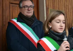 Il sindaco Marco Gallo e la sindaca junior Giulia Ferrara