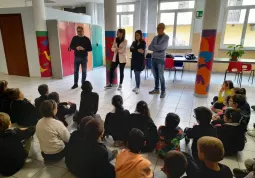 Sindaco e assessori a scuola