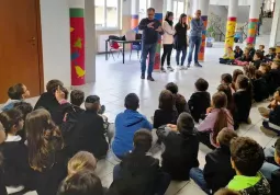 Sindaco e assessori a scuola