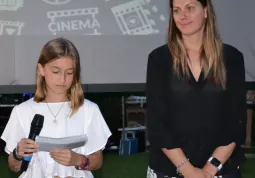 La assessora al CCr Beatrice Aimar con la sindaca jr Giulia Ferrara