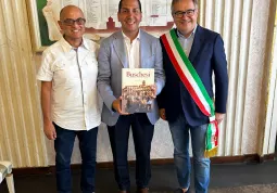 Delegazione argentina in città