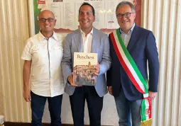 Delegazione argentina in città