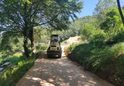 Lavori ai parcheggi del santuario di Valmala