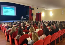 Il pubblico alla conferenza di ieri sera al Teatro Civico