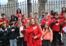 Flashmob #100donnevestite 