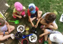 È stato pubblicato il bando comunale destinato ai soggetti del terzo settore e socio-educativi per l’organizzazione dei centri estivi di fine agosto e inizio settembre (dal 19 agosto al 6 settembre)
