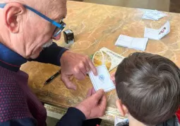 Il Sindaco firma simbolicamente le 