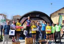 Premiazione primi assoluti donne e uomini. Presenti il Sindaco Ezio Donadio e gli assessori Diego Bressi e Beatrice Aimar