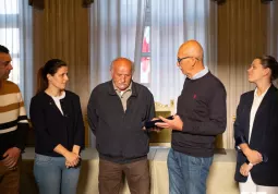 Il Sindaco Ezio Donadio ringrazia Ezio Ferrero