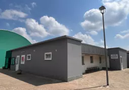 L'ingresso agli spogliatoi