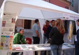 Busca in piazza 23 settembre 2007