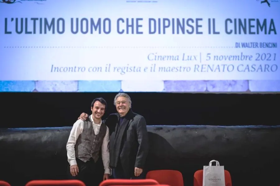 Ospite al Lux Renato Casaro,  qui con Mattia Bertaina presidente del circolo Méliès