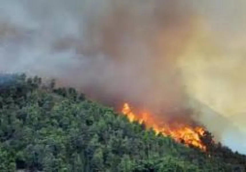 Da domani vietate le azioni che possono determinare l’innesco di incendio