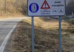 Lavori sulla strada provinciale per Valmala