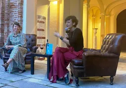 Incontro con l'autrice Enrica Tesio