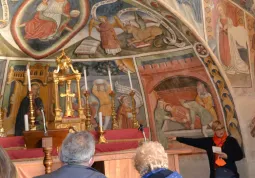 Presto chiunque potrà prenotare l’entrata in qualunque giorno dell’anno ed essere guidato nella visita alla cappella di Santo Stefano, con i suoi dipinti quattrocenteschi dei fratelli Biazaci da Busca